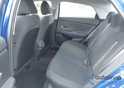 2021 Hyundai Elantra Sel z USA, uszkodzony, nr VIN 5NPLM4AG3MH021924